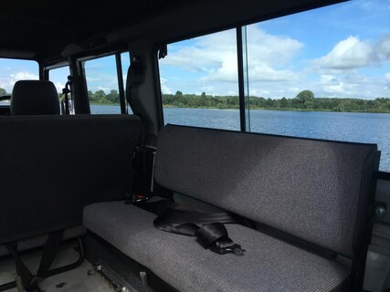 Land Rover-Defender