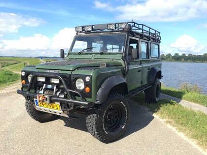 Land Rover-Defender