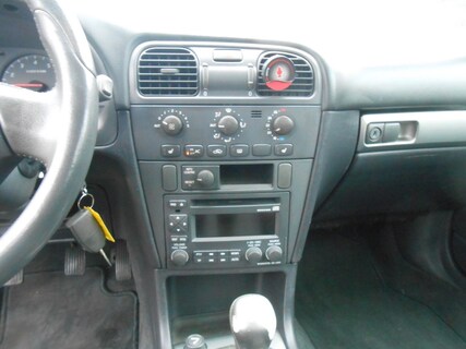 Volvo-V40