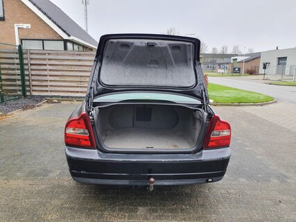Volvo-S80