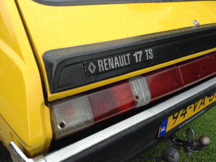 Renault-17