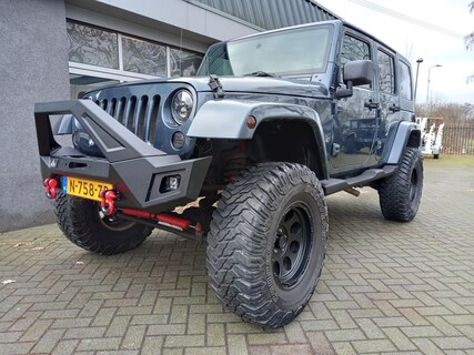 Jeep-Wrangler