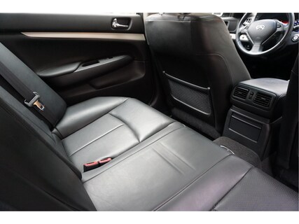 Infiniti-G37