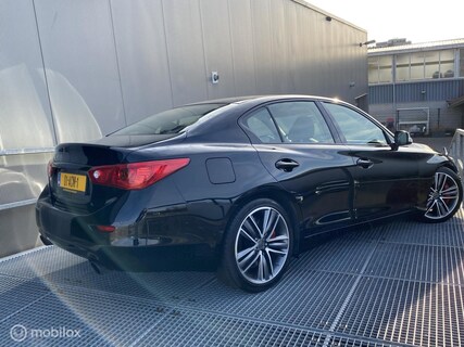 Infiniti-Q50