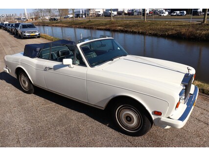 Rolls-Royce-Corniche