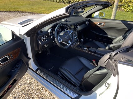 Mercedes-Benz-SLC