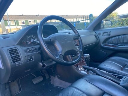 Nissan-Maxima QX