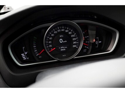 Volvo-V40 Cross Country