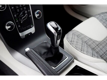 Volvo-V40 Cross Country
