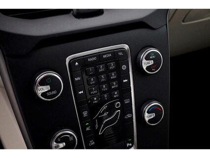 Volvo-V40 Cross Country