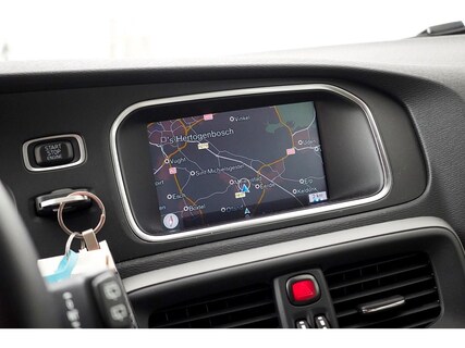 Volvo-V40 Cross Country