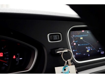 Volvo-V40 Cross Country