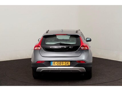 Volvo-V40 Cross Country