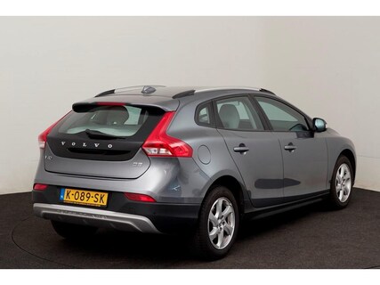 Volvo-V40 Cross Country