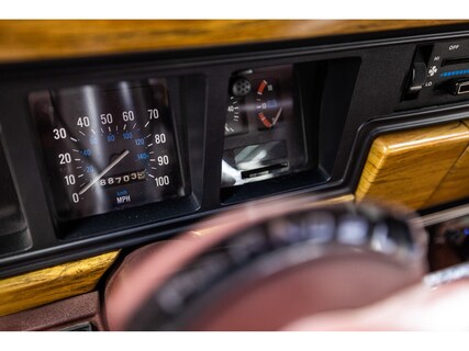 Jeep-Wagoneer