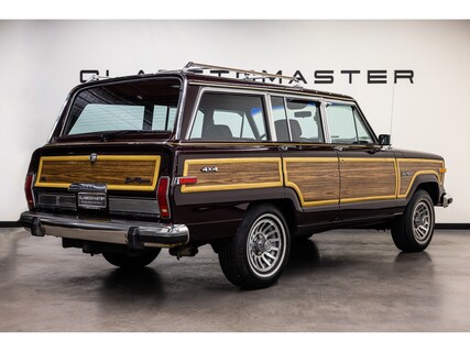 Jeep-Wagoneer
