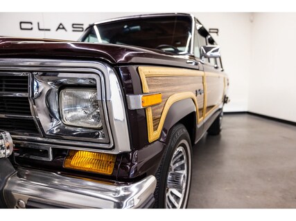 Jeep-Wagoneer