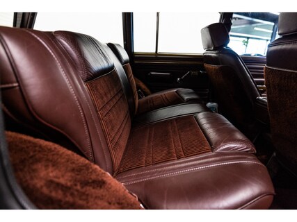 Jeep-Wagoneer