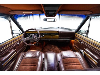 Jeep-Wagoneer