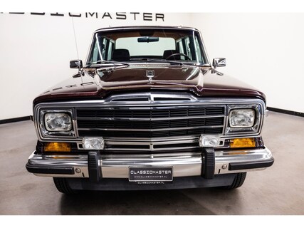 Jeep-Wagoneer