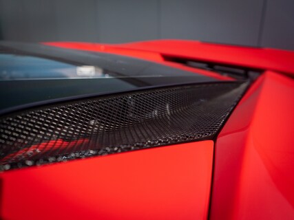 Ferrari-F8 Tributo