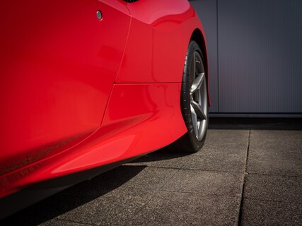 Ferrari-F8 Tributo