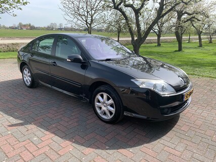 Renault-Laguna
