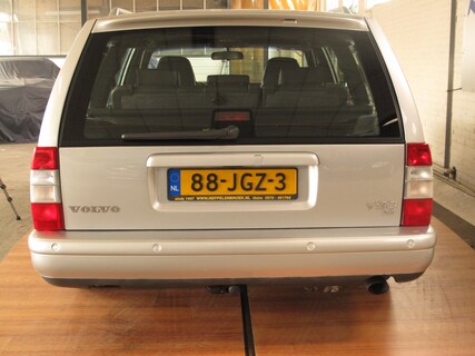 Volvo-V90