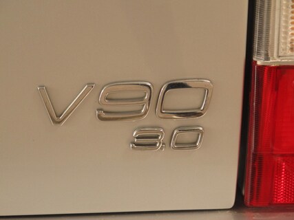 Volvo-V90