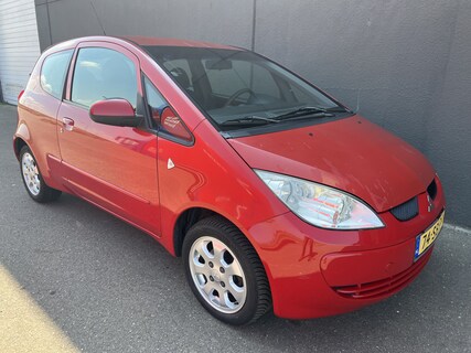 Mitsubishi-Colt