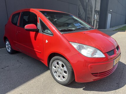 Mitsubishi-Colt