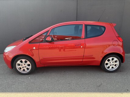 Mitsubishi-Colt