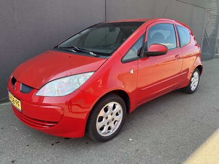 Mitsubishi-Colt