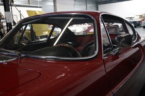 Volvo-P1800