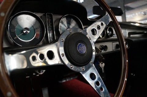 Volvo-P1800