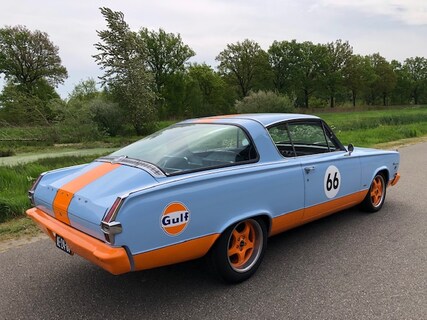 Plymouth-Barracuda