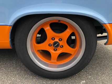 Plymouth-Barracuda
