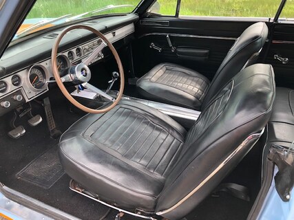 Plymouth-Barracuda