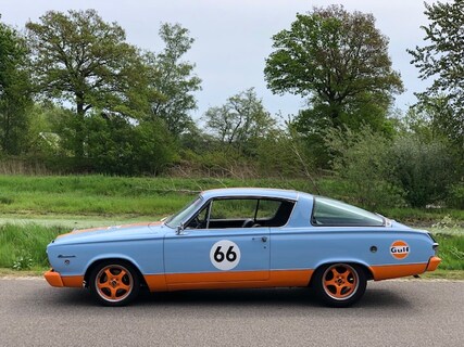 Plymouth-Barracuda