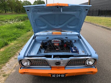 Plymouth-Barracuda