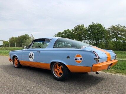 Plymouth-Barracuda