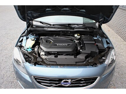 Volvo-V40