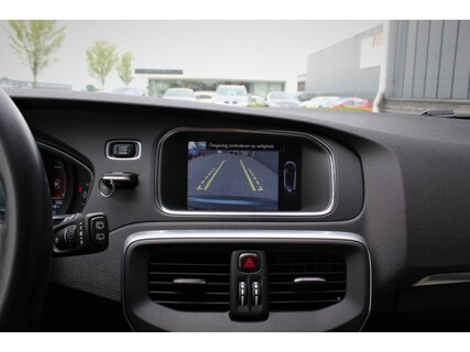 Volvo-V40