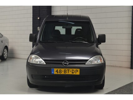 Opel-Combo