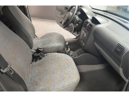 Opel-Combo