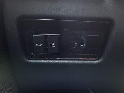 Jaguar-XE