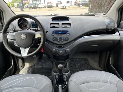 Chevrolet-Spark