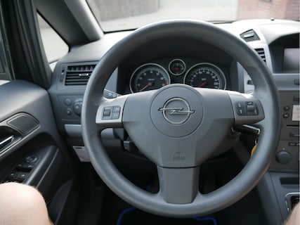 Opel-Zafira