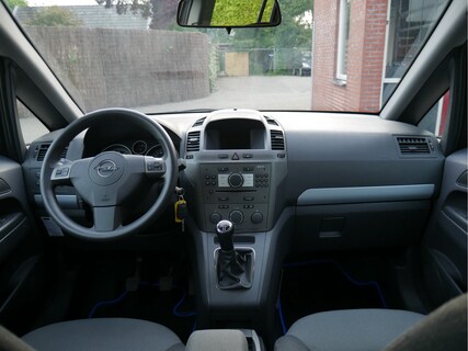 Opel-Zafira