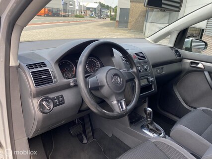 Volkswagen-Touran